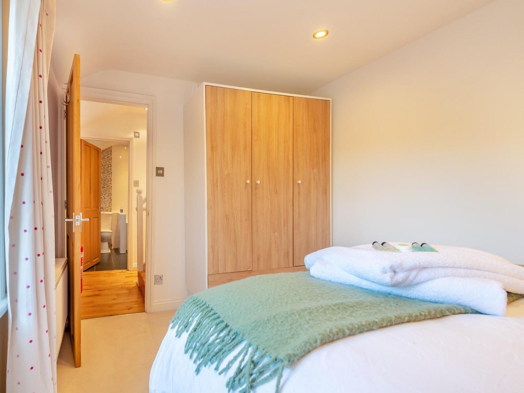 Kings Lea Villa Lymington Eksteriør bilde