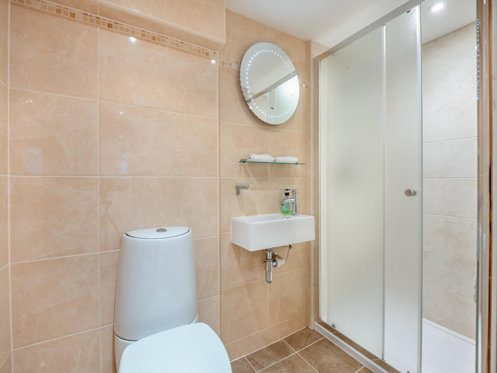 Kings Lea Villa Lymington Eksteriør bilde